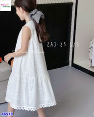 Đầm Sofia trắng thêu hoa