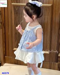 Set Sofia áo caro xanh, chân váy trắng