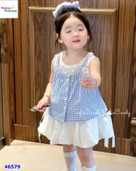 Set Sofia áo caro xanh, chân váy trắng