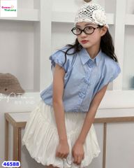 Áo sơ mi xanh nút hoa