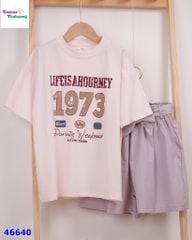 Set áo hồng 1973, quần short