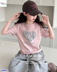 Áo thun hồng trái tim