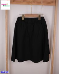 Chân váy đen túi hộp