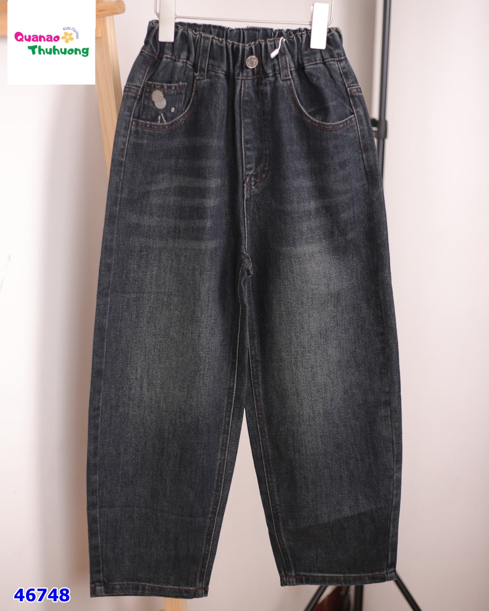 Quần jean Bantang đen túi R