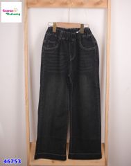 Quần jean đen túi nơ Miu miu