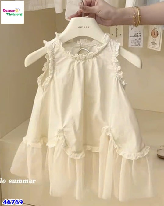 Đầm kem sát nách viền bèo