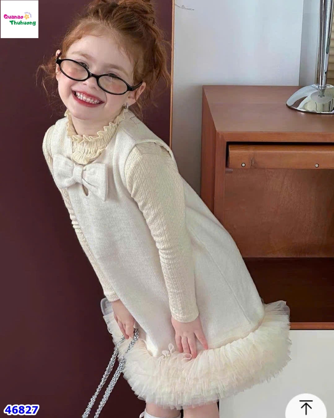 Đầm dạ kem đính nơ