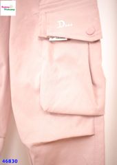 Quần túi hộp JLBB hồng nhạt thêu chữ D