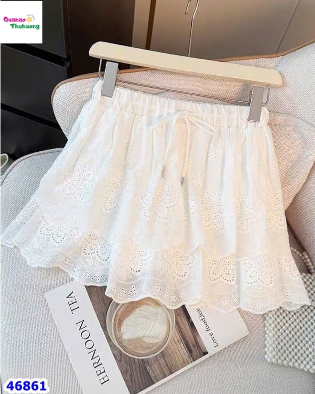 Chân váy ren trắng hoa to