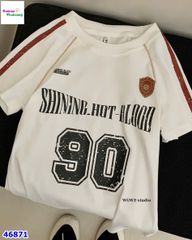 Áo thun trắng số 90
