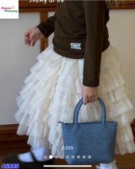 Chân váy ren nhiều tầng màu kem