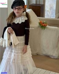 Chân váy ren viền ren kem