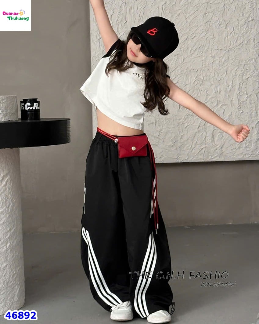 Quần dài Chaoboy đen sọc trắng