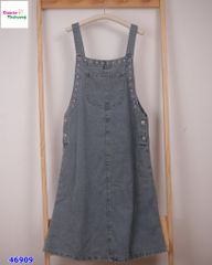 Đầm yếm jean thêu hoa