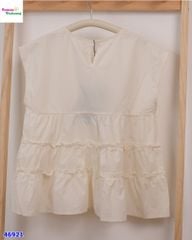 Áo sát nách tầng kem