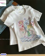 Áo trắng hoa nhiều màu