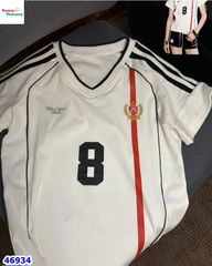 Áo trắng số 8