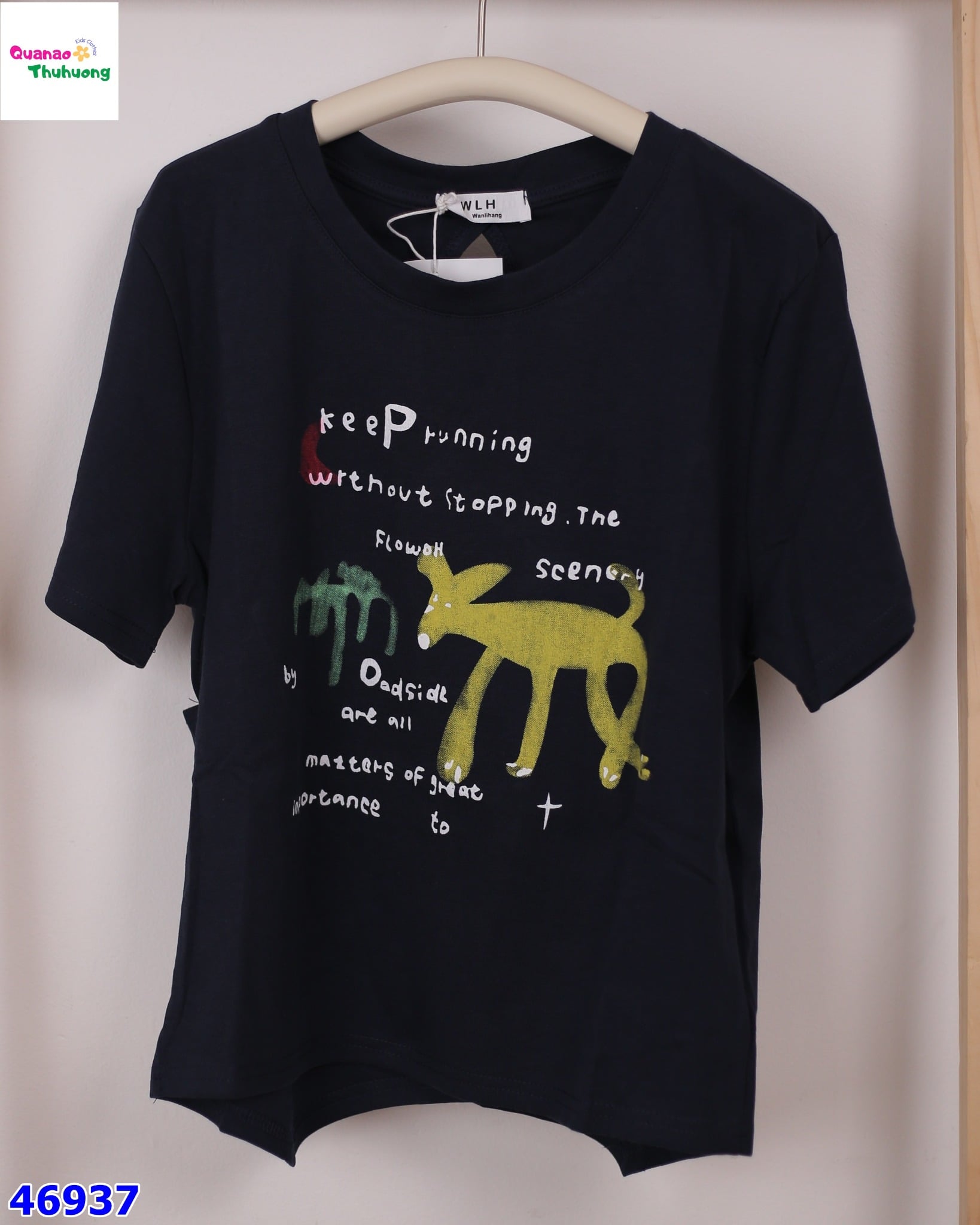 Áo xanh họa tiết chó