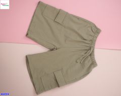 Quần short Uni xanh rêu túi hộp