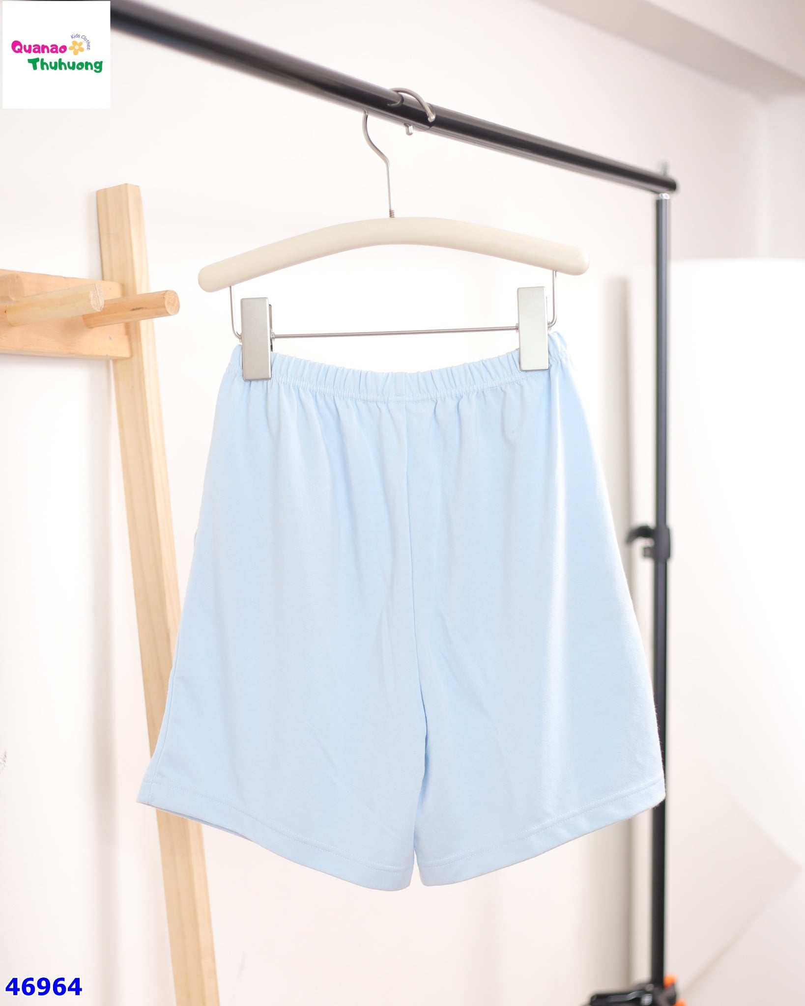 Quần short Uni xanh biển