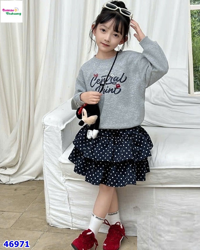 Set áo hoodie xám, cv xanh chấm bi (tặng Mickey)