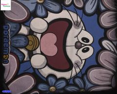 Áo thun đen Dorarmon