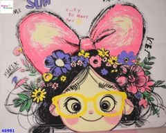 Áo croptop trắng cô gái