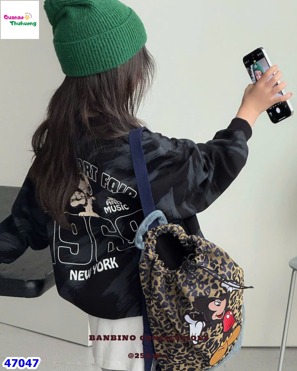 Sweater Banbino đen Snoopy 1969