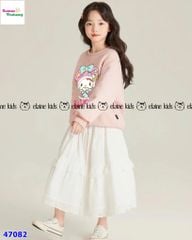 Set Elaine hồng Kitty, váy trắng dài