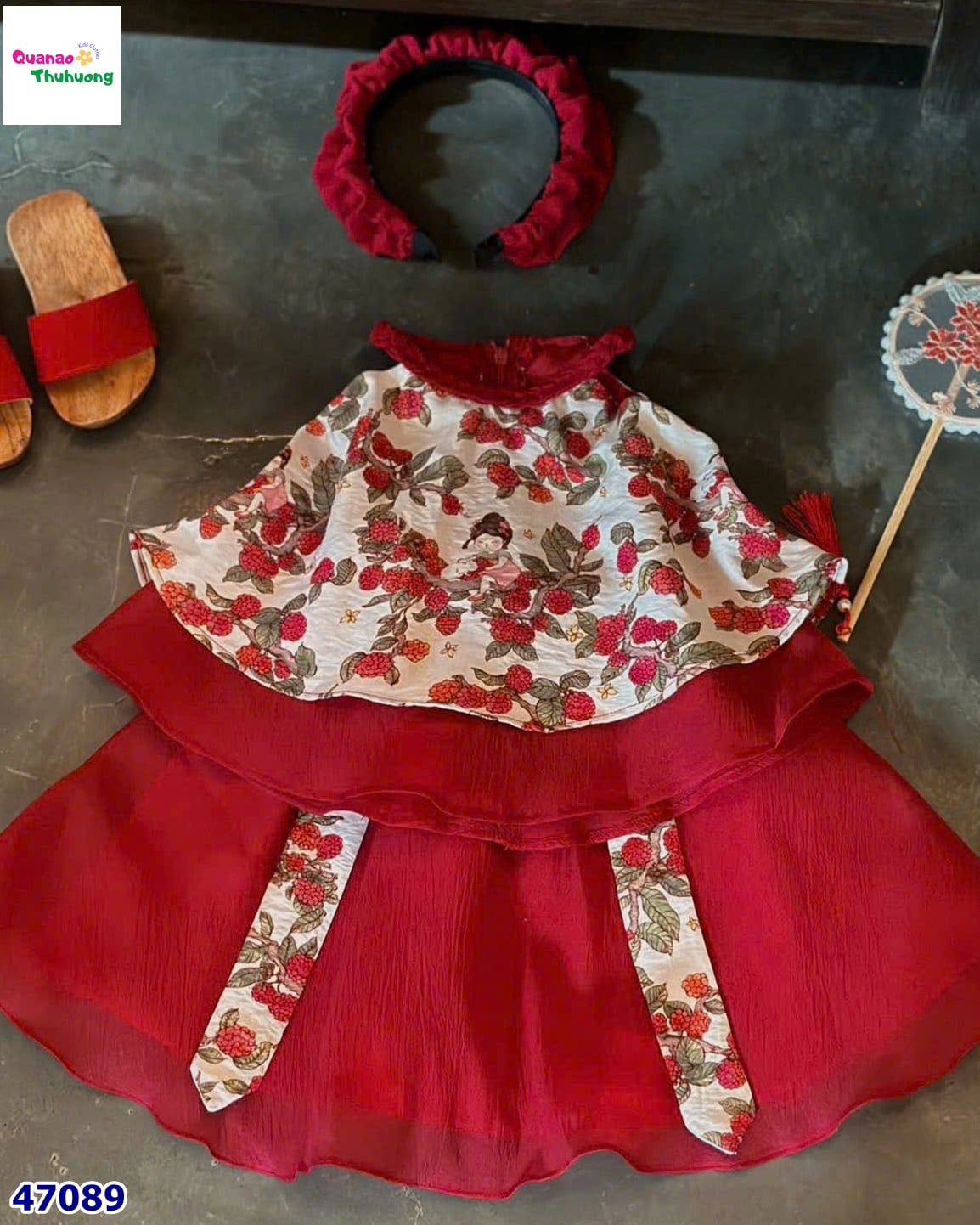 Set váy yếm đỏ Hằng Nga