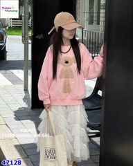 Áo sweater hồng gấu