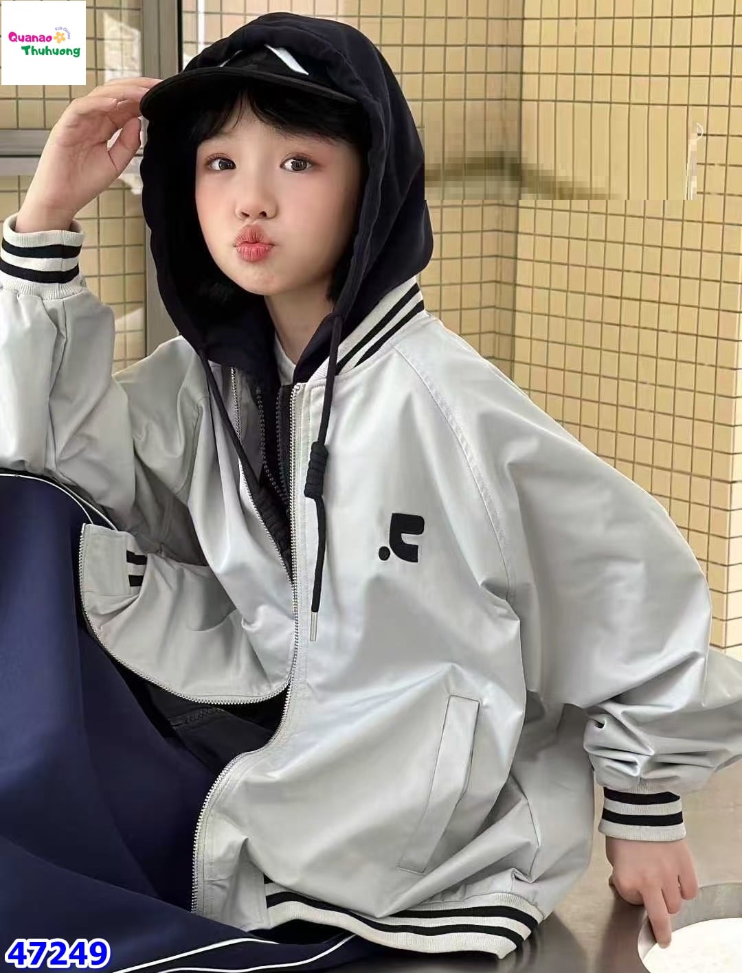 Áo khoác dù BYSH xám