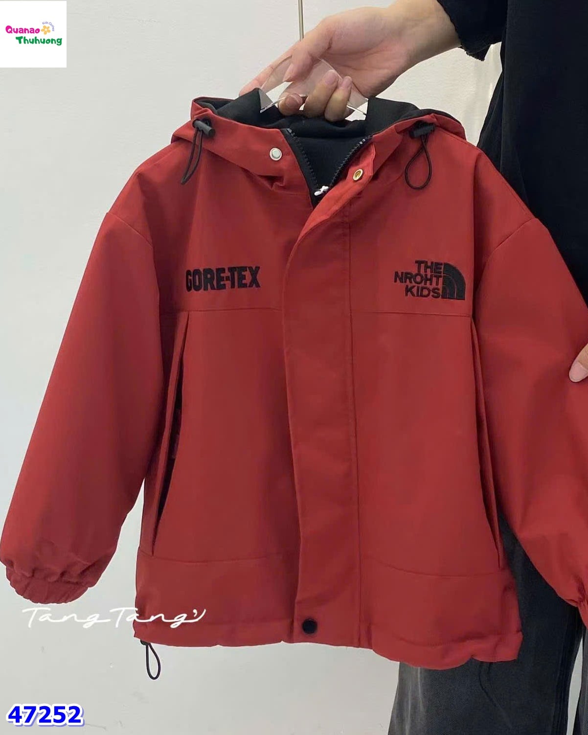 Áo khoác dù đỏ The NROHT Kids