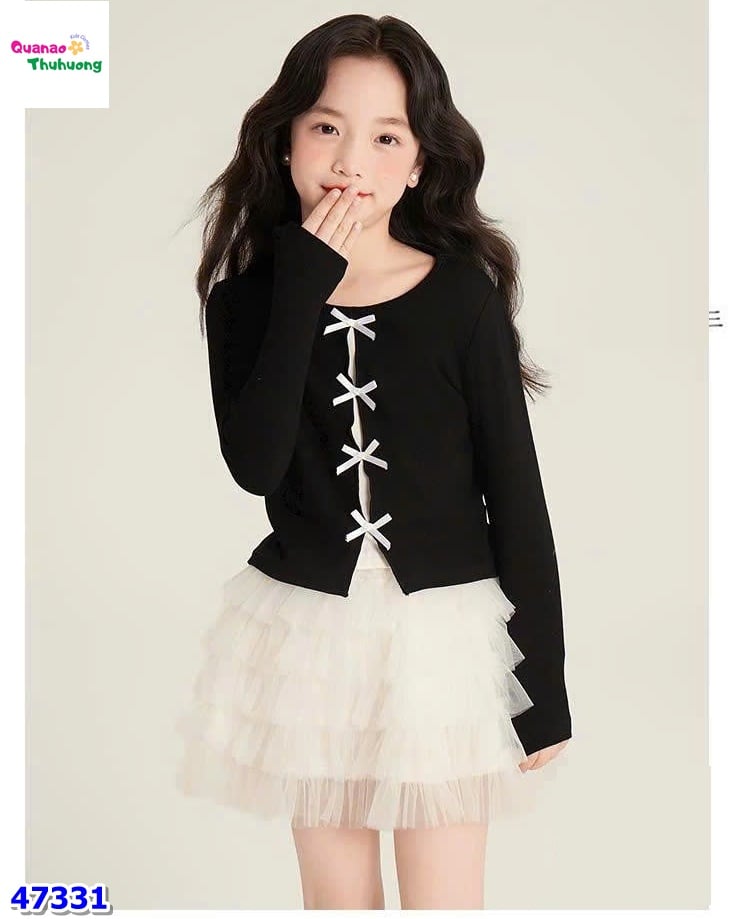 Set ChoHee đen đính nơ