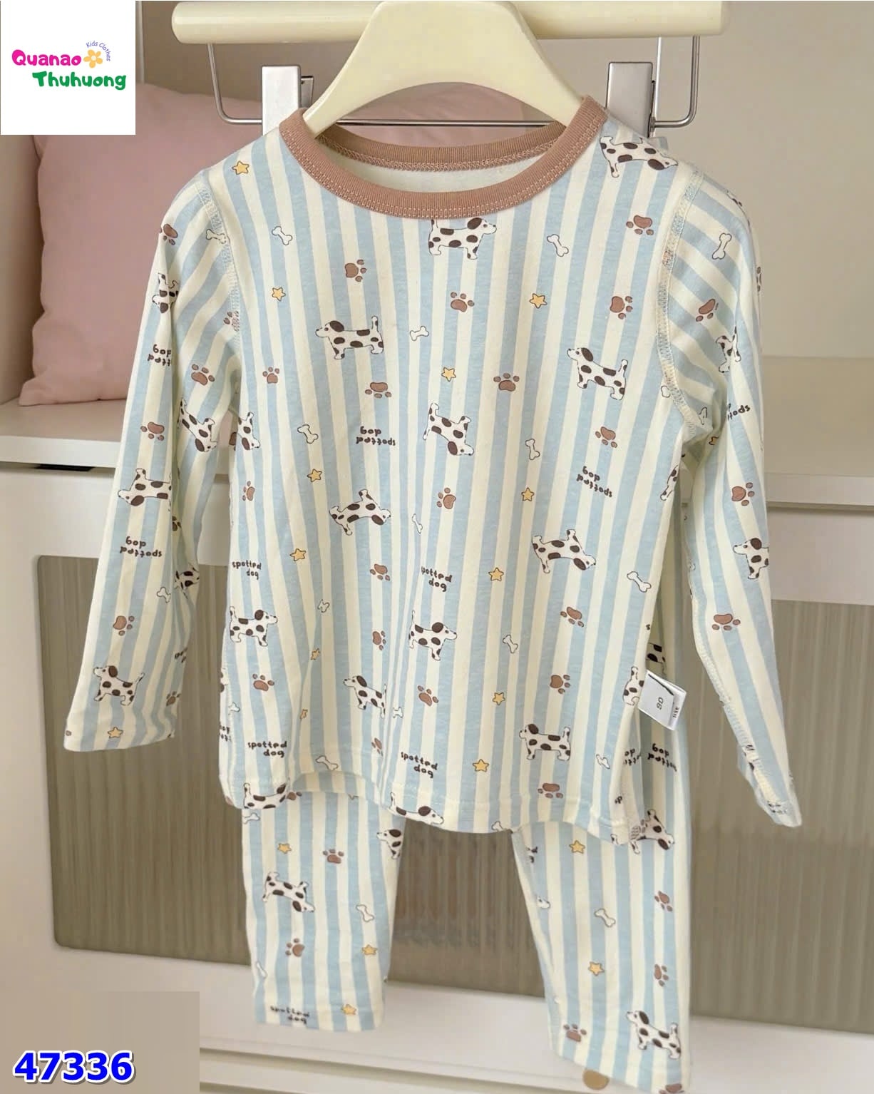 Bộ Honey Dog kem sọc xanh