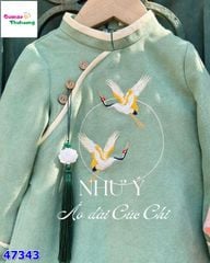 Áo dài Cúc Chi xanh thêu hạc Như Ý