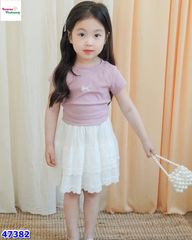 Áo ngắn tay hồng trái tim