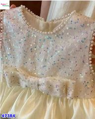 Đầm tiêc kem tầng màu sắc