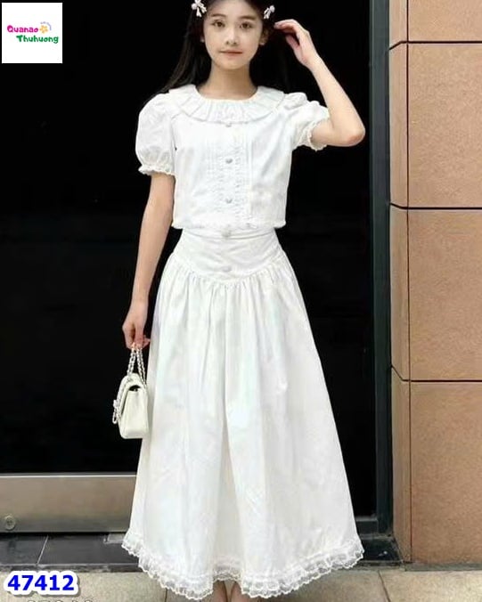 Set váy XXY trắng viền ren