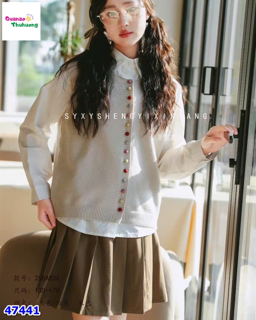 Set 3 món sơ mi kem, gile kem