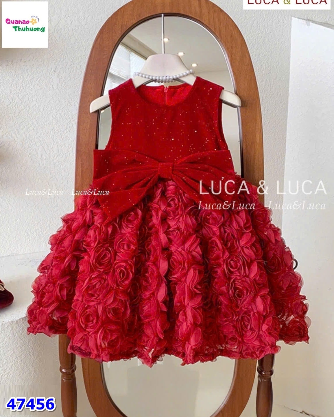 Đầm J&J đỏ đính nơ xoè hoa 3D