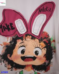 Áo trắng cô gái thỏ