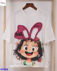 Áo trắng cô gái thỏ