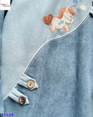 Áo dài Cúc chi xanh thêu ngựa