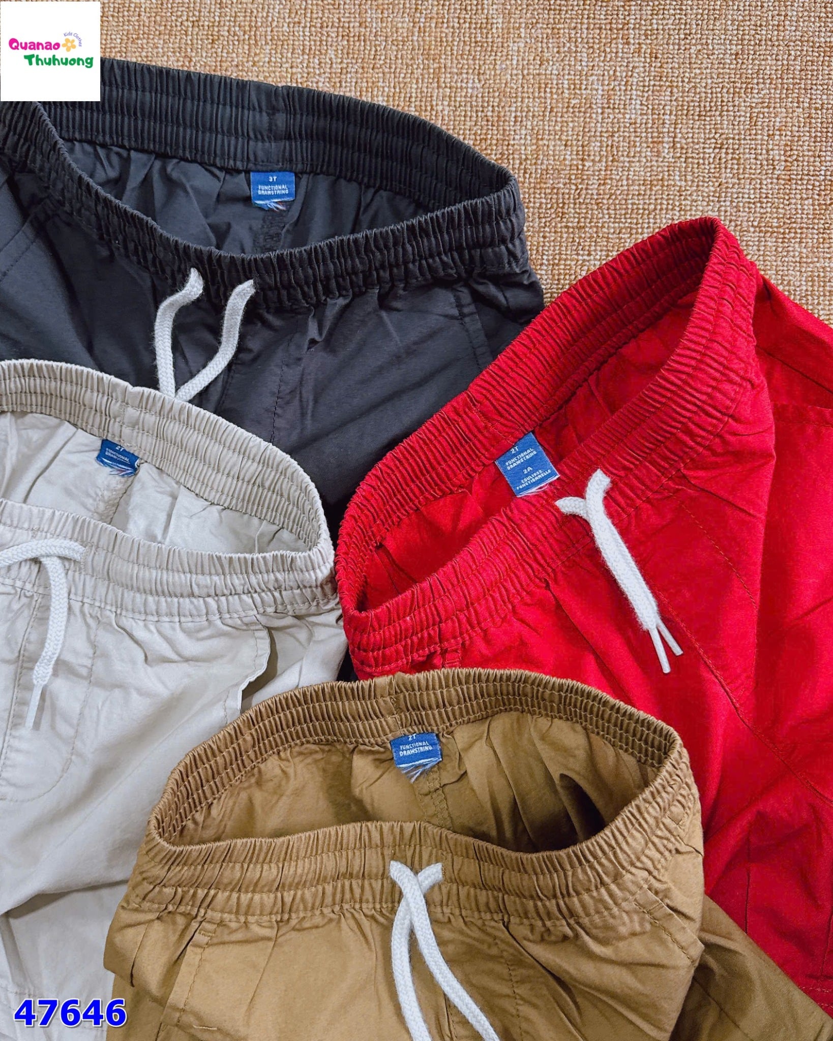 Quần short kaki đen