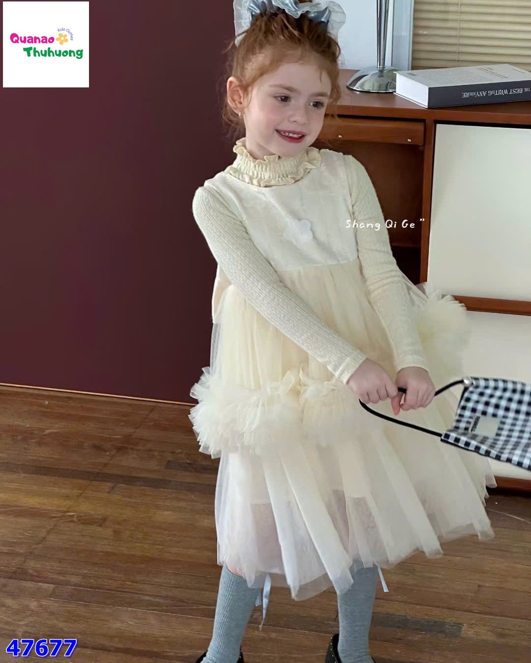 Đầm tiệc SQG kem đính nơ