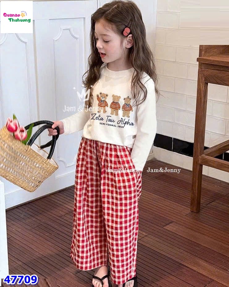 Set MLS dài tay in gấu, quần caro đỏ
