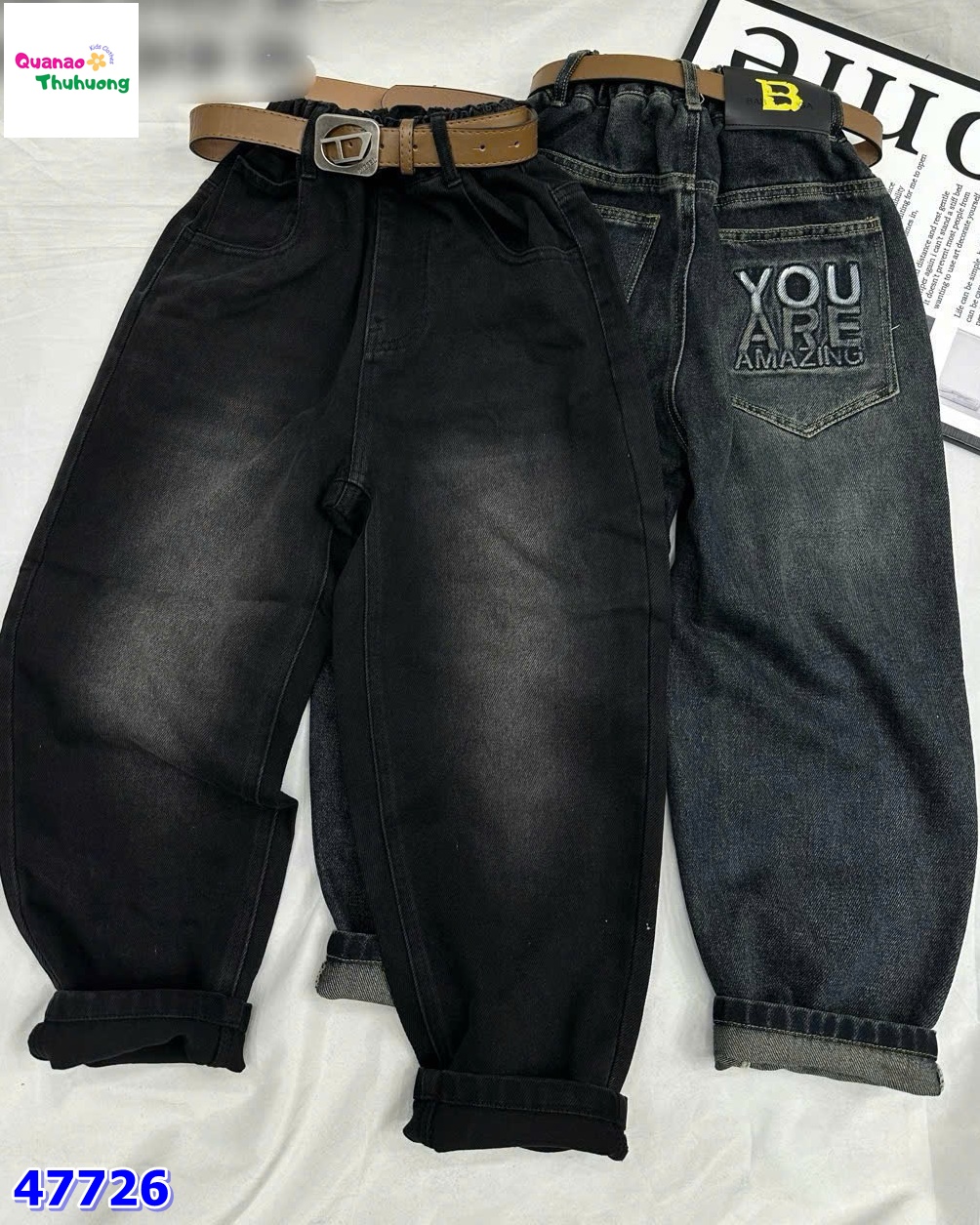 Quần jean dài xanh túi You Are