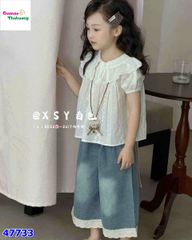 Set bộ áo trắng viền hoa, quần jean