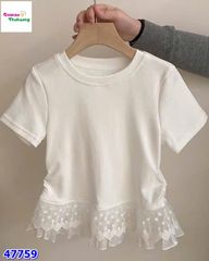 Áo trắng phối ren